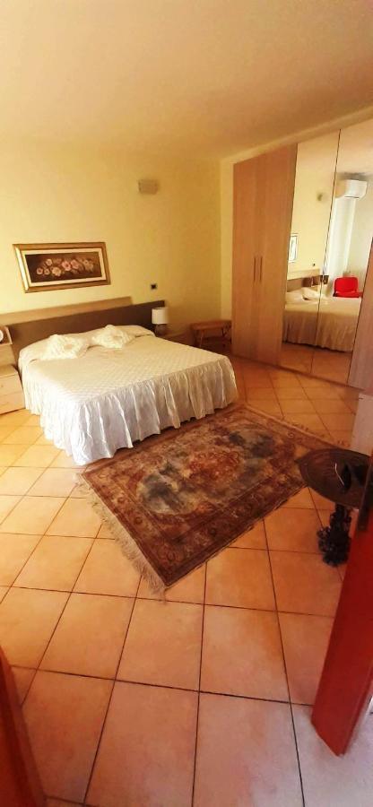 La Via Del Mare Hotel Oristano Exterior photo
